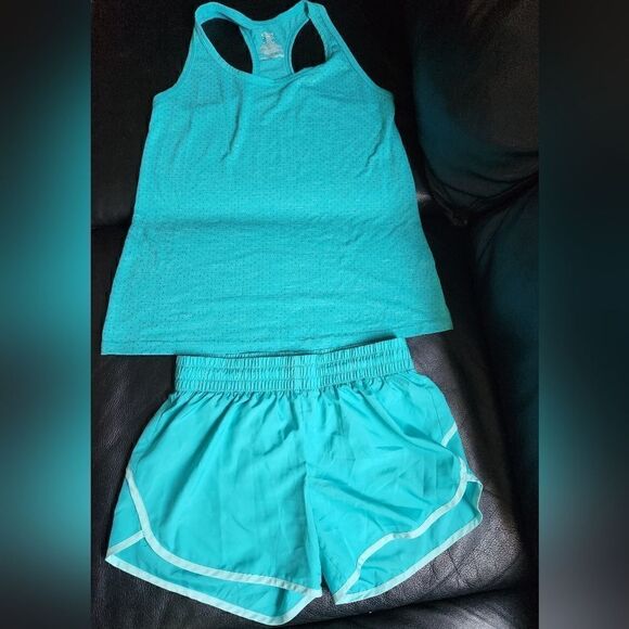 💕SET Athletic Works S (4-6) aqua shorts & matching raserback tank - Picture 1 of 6